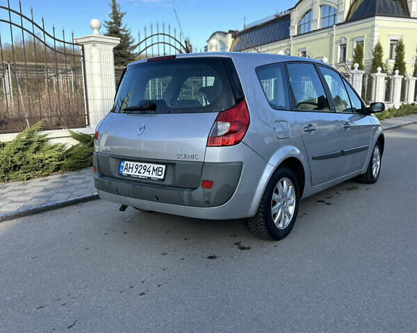 Серый Рено Сценик, объемом двигателя 1.6 л и пробегом 265 тыс. км за 4500 $, фото 8 на Automoto.ua