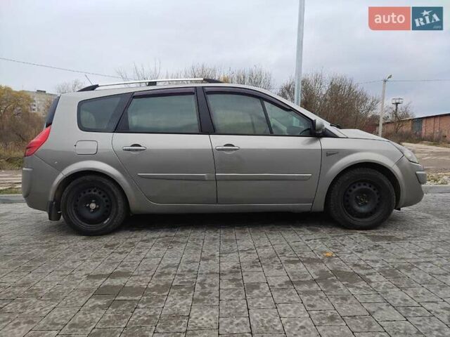 Серый Рено Сценик, объемом двигателя 1.5 л и пробегом 289 тыс. км за 4600 $, фото 3 на Automoto.ua