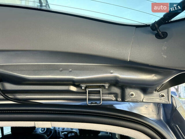 Рено Сценик 2007 в Виннице на Automoto.ua Серый Рено Сценик, объемом двигателя 2 л и пробегом 176 тыс. км за 6399 $, фото 77 на Automoto.ua