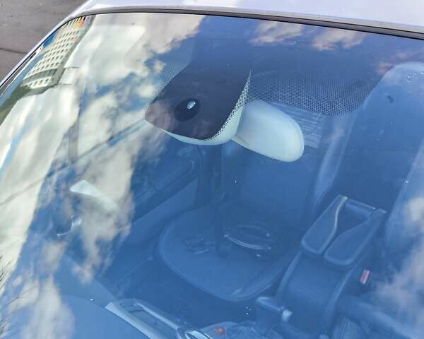 Сірий Рено Сценік, об'ємом двигуна 2 л та пробігом 210 тис. км за 6950 $, фото 16 на Automoto.ua