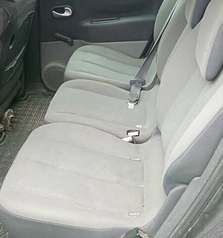 Рено Сценик 2007 в Харькове на Automoto.ua Серый Рено Сценик, объемом двигателя 1.6 л и пробегом 209 тыс. км за 4500 $, фото 3 на Automoto.ua