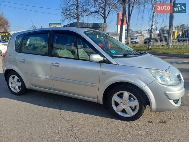 Сірий Рено Сценік, об'ємом двигуна 1.6 л та пробігом 250 тис. км за 5800 $, фото 1 на Automoto.ua