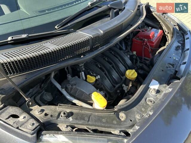 Сірий Рено Сценік, об'ємом двигуна 0 л та пробігом 204 тис. км за 5299 $, фото 56 на Automoto.ua