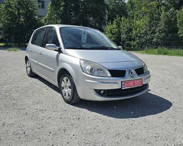 Сірий Рено Сценік, об'ємом двигуна 1.6 л та пробігом 236 тис. км за 5800 $, фото 1 на Automoto.ua