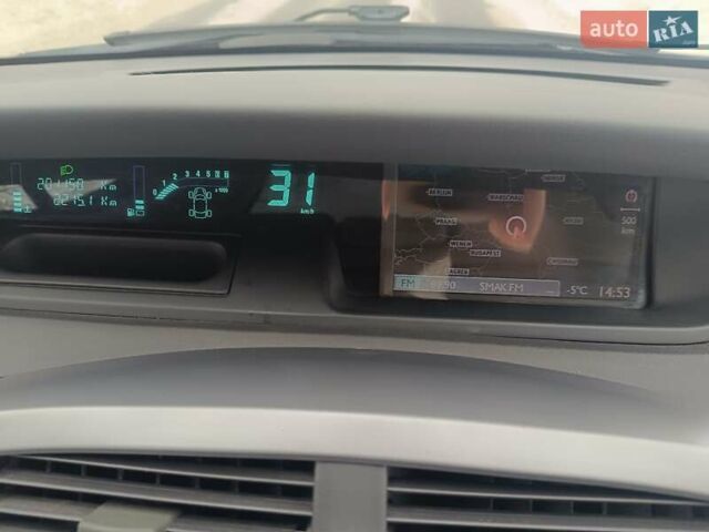 Серый Рено Сценик, объемом двигателя 1.6 л и пробегом 201 тыс. км за 5800 $, фото 9 на Automoto.ua