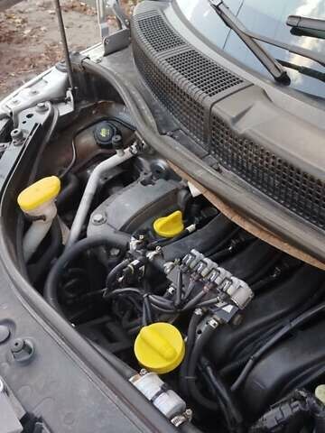 Серый Рено Сценик, объемом двигателя 1.6 л и пробегом 239 тыс. км за 5800 $, фото 18 на Automoto.ua