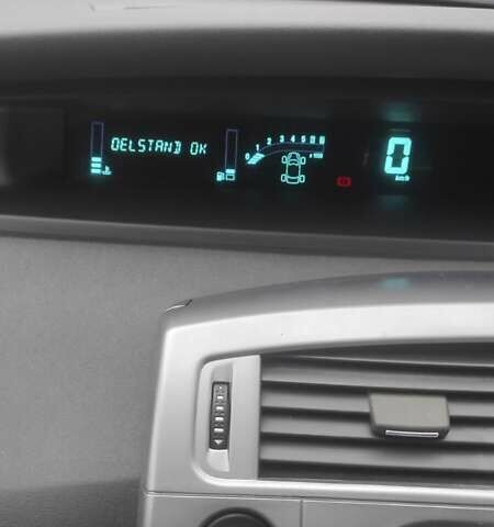 Серый Рено Сценик, объемом двигателя 1.6 л и пробегом 180 тыс. км за 5850 $, фото 24 на Automoto.ua