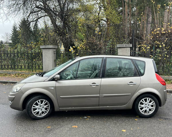 Серый Рено Сценик, объемом двигателя 1.87 л и пробегом 245 тыс. км за 5700 $, фото 2 на Automoto.ua