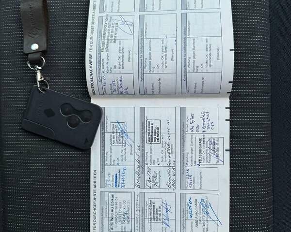 Серый Рено Сценик, объемом двигателя 2 л и пробегом 174 тыс. км за 5750 $, фото 24 на Automoto.ua