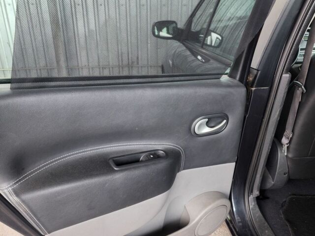 Сірий Рено Сценік, об'ємом двигуна 0 л та пробігом 140 тис. км за 5800 $, фото 7 на Automoto.ua