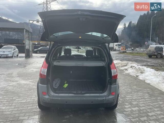 Сірий Рено Сценік, об'ємом двигуна 1.46 л та пробігом 175 тис. км за 6899 $, фото 86 на Automoto.ua
