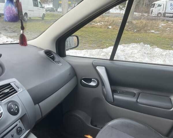 Сірий Рено Сценік, об'ємом двигуна 1.46 л та пробігом 175 тис. км за 6899 $, фото 66 на Automoto.ua