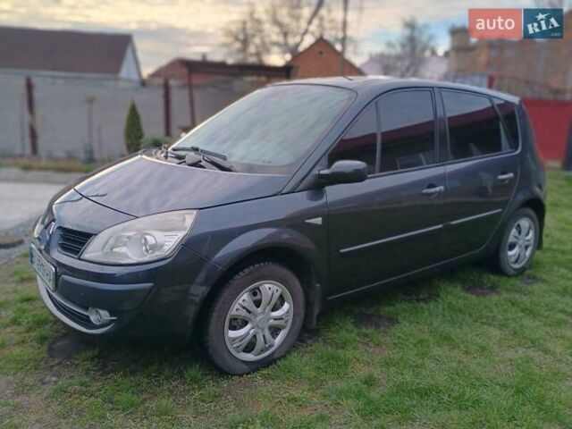 Серый Рено Сценик, объемом двигателя 2 л и пробегом 184 тыс. км за 6000 $, фото 1 на Automoto.ua