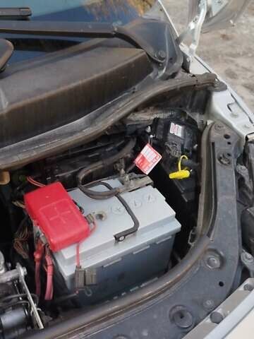 Серый Рено Сценик, объемом двигателя 1.6 л и пробегом 239 тыс. км за 5800 $, фото 16 на Automoto.ua