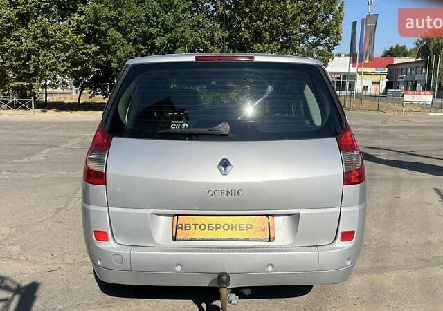 Серый Рено Сценик, объемом двигателя 2 л и пробегом 282 тыс. км за 6990 $, фото 7 на Automoto.ua