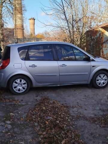 Серый Рено Сценик, объемом двигателя 1.6 л и пробегом 239 тыс. км за 5800 $, фото 8 на Automoto.ua