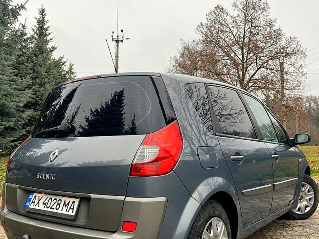 Серый Рено Сценик, объемом двигателя 1.5 л и пробегом 280 тыс. км за 4750 $, фото 2 на Automoto.ua