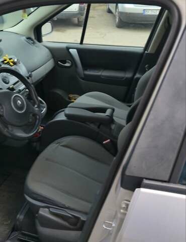 Серый Рено Сценик, объемом двигателя 1.87 л и пробегом 242 тыс. км за 5555 $, фото 6 на Automoto.ua