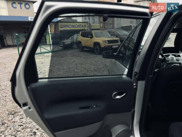 Сірий Рено Сценік, об'ємом двигуна 2 л та пробігом 128 тис. км за 7100 $, фото 22 на Automoto.ua