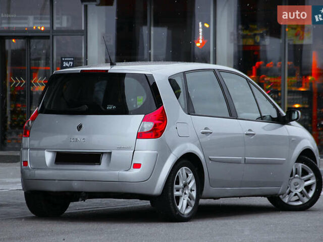 Серый Рено Сценик, объемом двигателя 1.6 л и пробегом 147 тыс. км за 6700 $, фото 1 на Automoto.ua