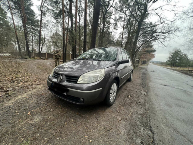 Серый Рено Сценик, объемом двигателя 2 л и пробегом 250 тыс. км за 4500 $, фото 1 на Automoto.ua