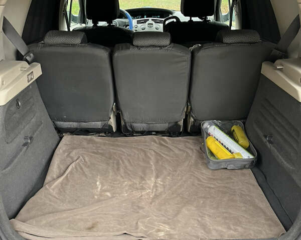 Сірий Рено Сценік, об'ємом двигуна 1.5 л та пробігом 280 тис. км за 4699 $, фото 11 на Automoto.ua