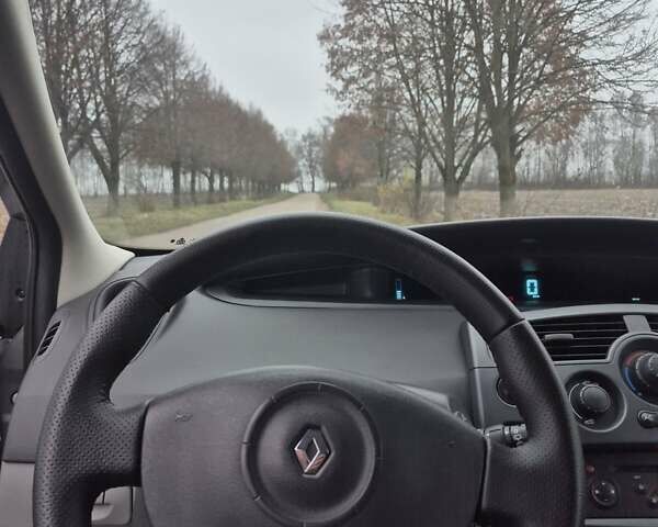 Серый Рено Сценик, объемом двигателя 1.6 л и пробегом 160 тыс. км за 5800 $, фото 33 на Automoto.ua