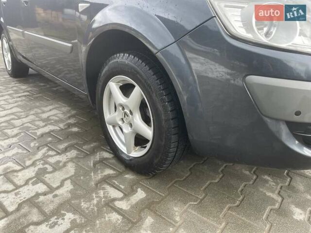Сірий Рено Сценік, об'ємом двигуна 1.46 л та пробігом 175 тис. км за 6899 $, фото 13 на Automoto.ua