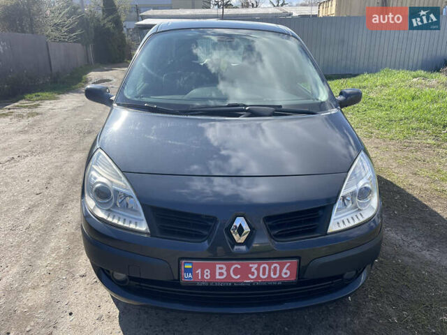 Серый Рено Сценик, объемом двигателя 1.6 л и пробегом 210 тыс. км за 5200 $, фото 7 на Automoto.ua
