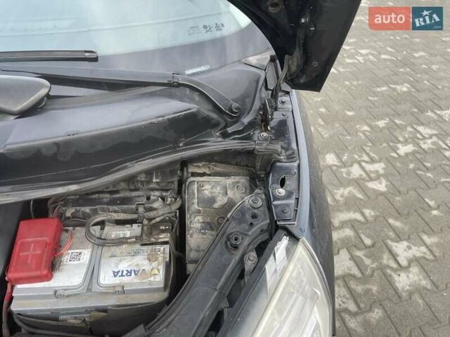 Сірий Рено Сценік, об'ємом двигуна 1.46 л та пробігом 175 тис. км за 6899 $, фото 101 на Automoto.ua