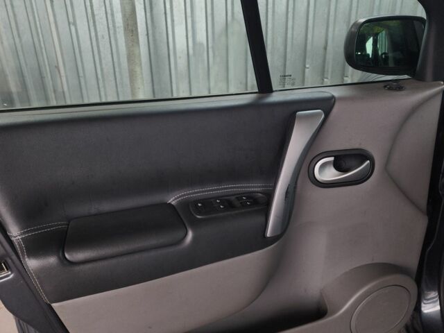 Сірий Рено Сценік, об'ємом двигуна 0 л та пробігом 140 тис. км за 5800 $, фото 9 на Automoto.ua