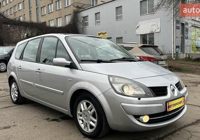 Серый Рено Сценик, объемом двигателя 2 л и пробегом 284 тыс. км за 6500 $, фото 1 на Automoto.ua