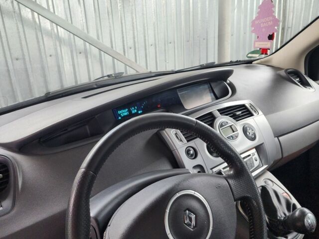 Сірий Рено Сценік, об'ємом двигуна 0 л та пробігом 140 тис. км за 5800 $, фото 8 на Automoto.ua