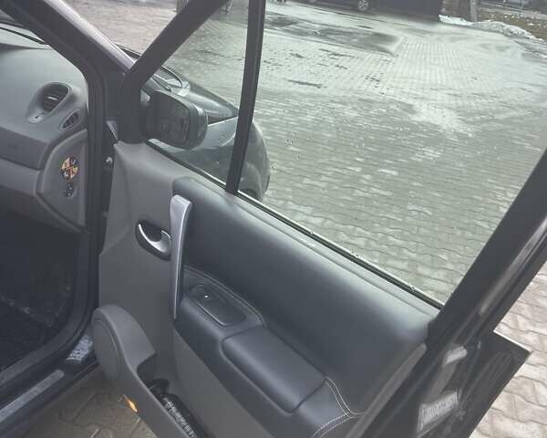 Сірий Рено Сценік, об'ємом двигуна 1.46 л та пробігом 175 тис. км за 6899 $, фото 83 на Automoto.ua