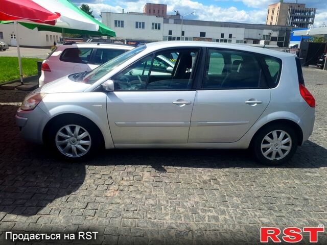 Серый Рено Сценик, объемом двигателя 1.5 л и пробегом 330 тыс. км за 4900 $, фото 3 на Automoto.ua