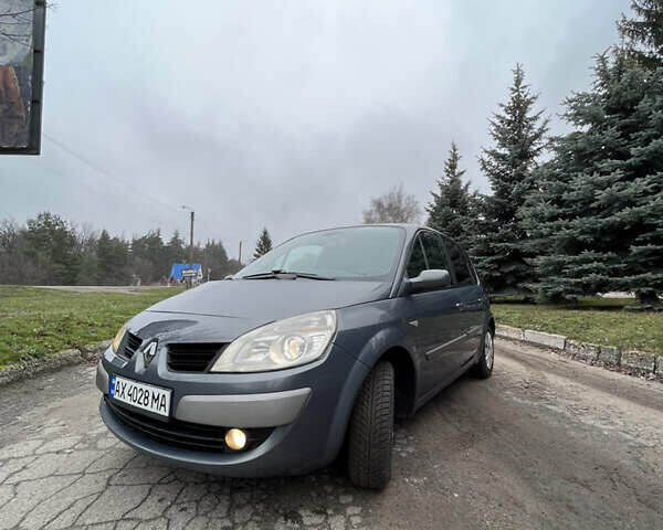Сірий Рено Сценік, об'ємом двигуна 1.5 л та пробігом 280 тис. км за 4699 $, фото 2 на Automoto.ua