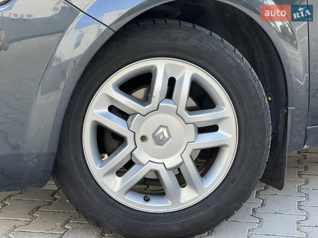 Сірий Рено Сценік, об'ємом двигуна 1.46 л та пробігом 217 тис. км за 4700 $, фото 12 на Automoto.ua