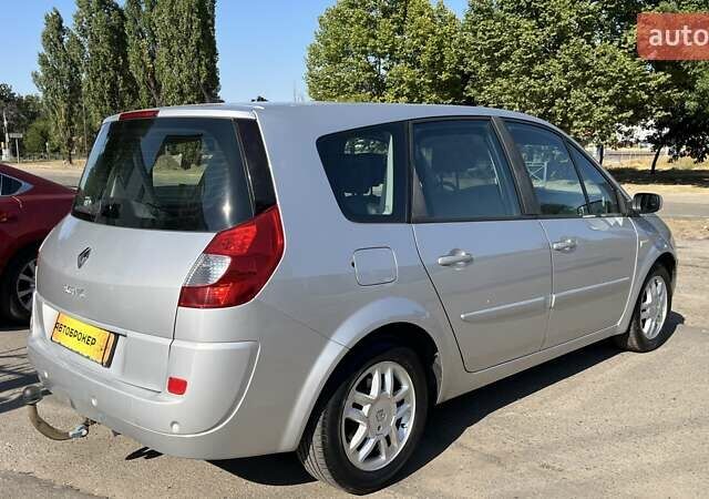 Серый Рено Сценик, объемом двигателя 2 л и пробегом 282 тыс. км за 6990 $, фото 6 на Automoto.ua
