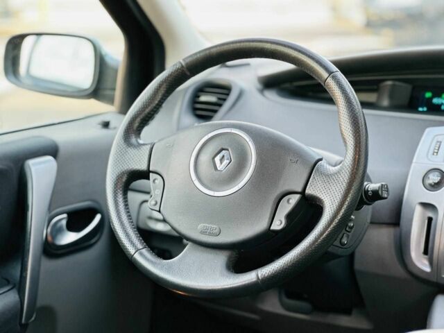 Сірий Рено Сценік, об'ємом двигуна 1.6 л та пробігом 155 тис. км за 6399 $, фото 22 на Automoto.ua