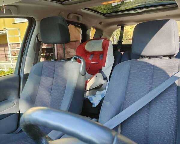 Серый Рено Сценик, объемом двигателя 1.46 л и пробегом 237 тыс. км за 5555 $, фото 5 на Automoto.ua