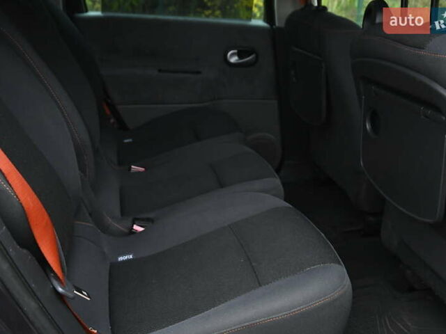 Серый Рено Сценик, объемом двигателя 1.9 л и пробегом 270 тыс. км за 5300 $, фото 41 на Automoto.ua