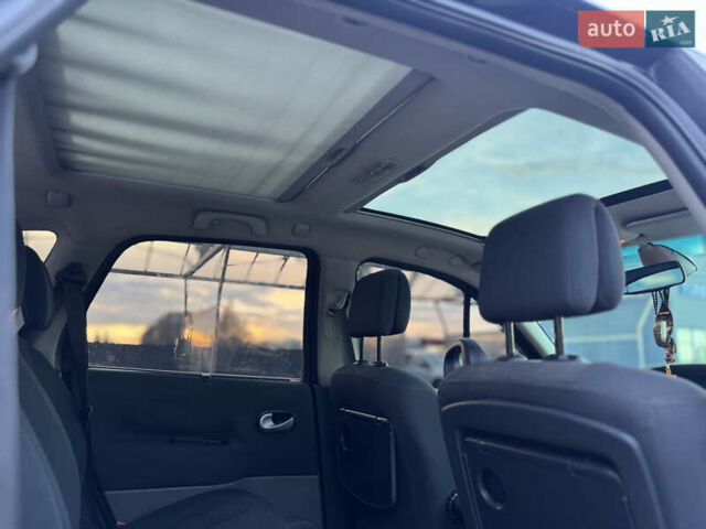 Рено Сценик 2008 в Летичеве на Automoto.ua Серый Рено Сценик, объемом двигателя 1.5 л и пробегом 270 тыс. км за 5299 $, фото 18 на Automoto.ua