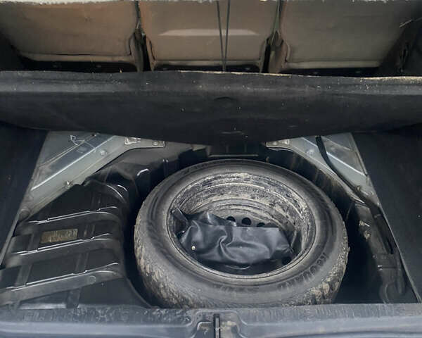 Сірий Рено Сценік, об'ємом двигуна 1.5 л та пробігом 340 тис. км за 5500 $, фото 24 на Automoto.ua