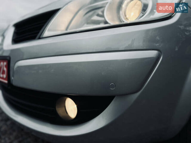 Сірий Рено Сценік, об'ємом двигуна 2 л та пробігом 128 тис. км за 7100 $, фото 25 на Automoto.ua