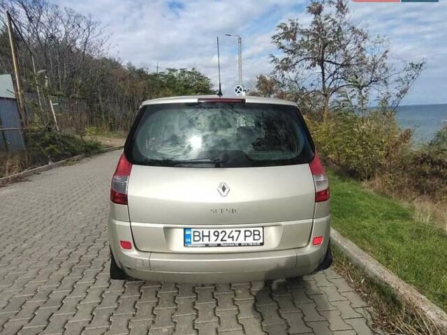 Сірий Рено Сценік, об'ємом двигуна 1.6 л та пробігом 230 тис. км за 4300 $, фото 7 на Automoto.ua