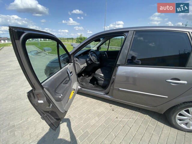 Сірий Рено Сценік, об'ємом двигуна 1.9 л та пробігом 300 тис. км за 5600 $, фото 14 на Automoto.ua