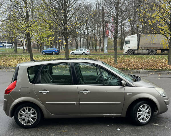 Серый Рено Сценик, объемом двигателя 1.87 л и пробегом 245 тыс. км за 5700 $, фото 5 на Automoto.ua