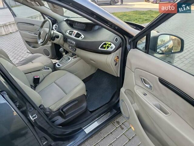 Сірий Рено Сценік, об'ємом двигуна 1.46 л та пробігом 215 тис. км за 5950 $, фото 16 на Automoto.ua