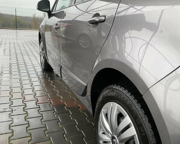 Серый Рено Сценик, объемом двигателя 1.6 л и пробегом 214 тыс. км за 7350 $, фото 26 на Automoto.ua