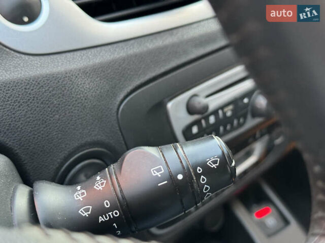 Сірий Рено Сценік, об'ємом двигуна 1.46 л та пробігом 265 тис. км за 5350 $, фото 13 на Automoto.ua